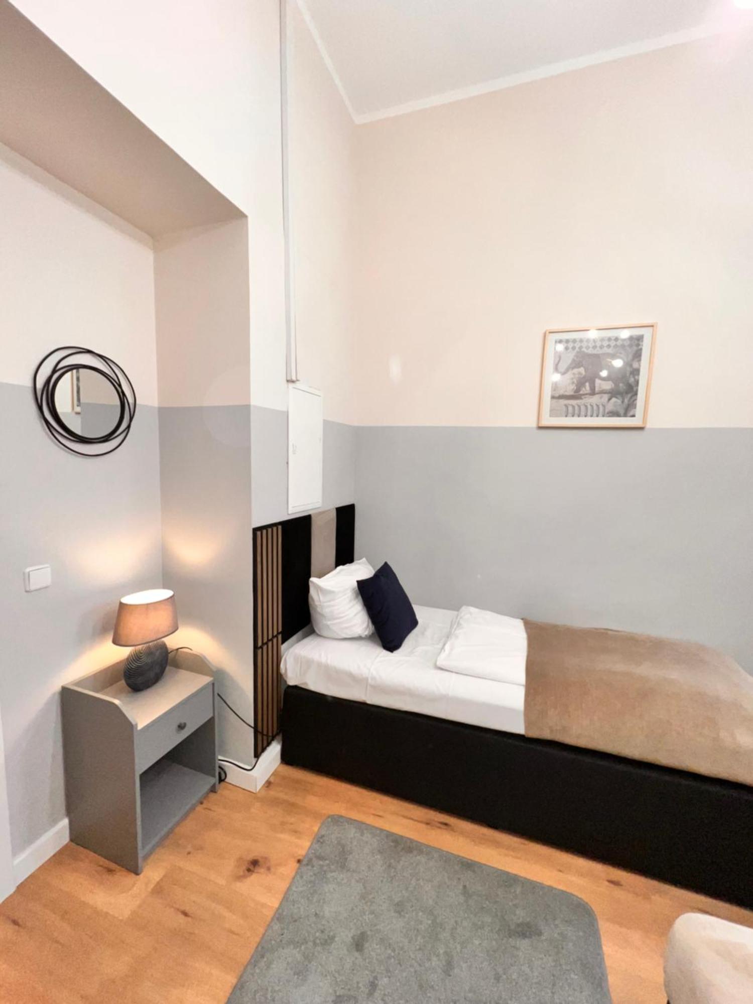 Stylish 4rooms Flat Am Adenauerplatz 8 Personen Kurfuerstendamm